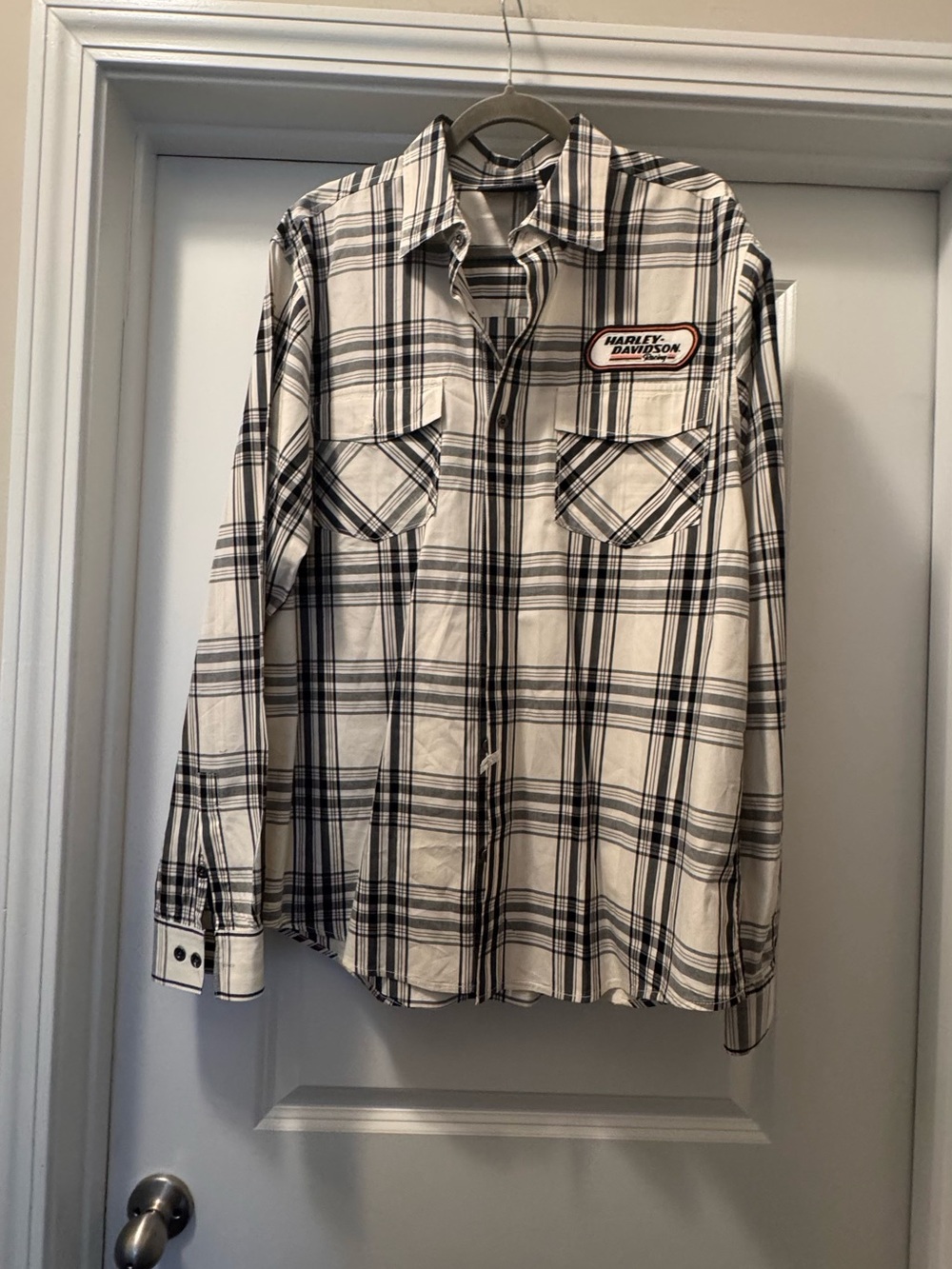 Harley-Davidson Black and White Plaid Long-Sleeve Button-Up Shirt